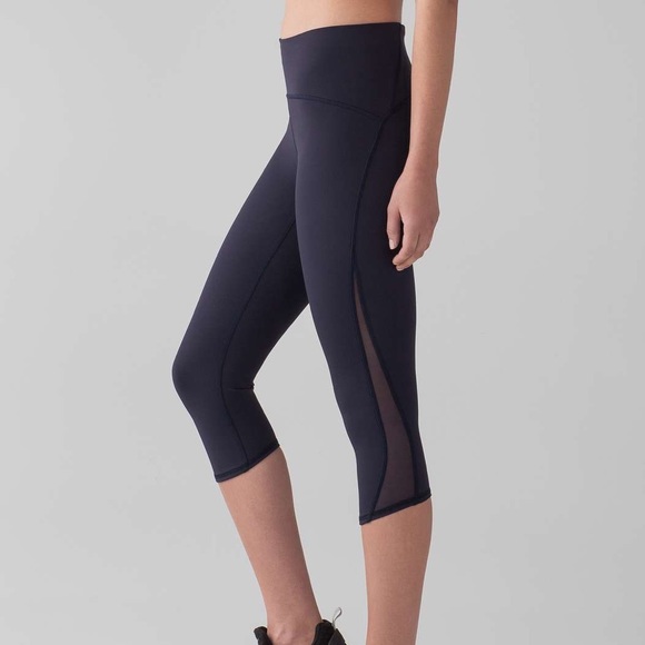 lululemon athletica Pants - Lululemon Train Times Crop size 8 NWT
